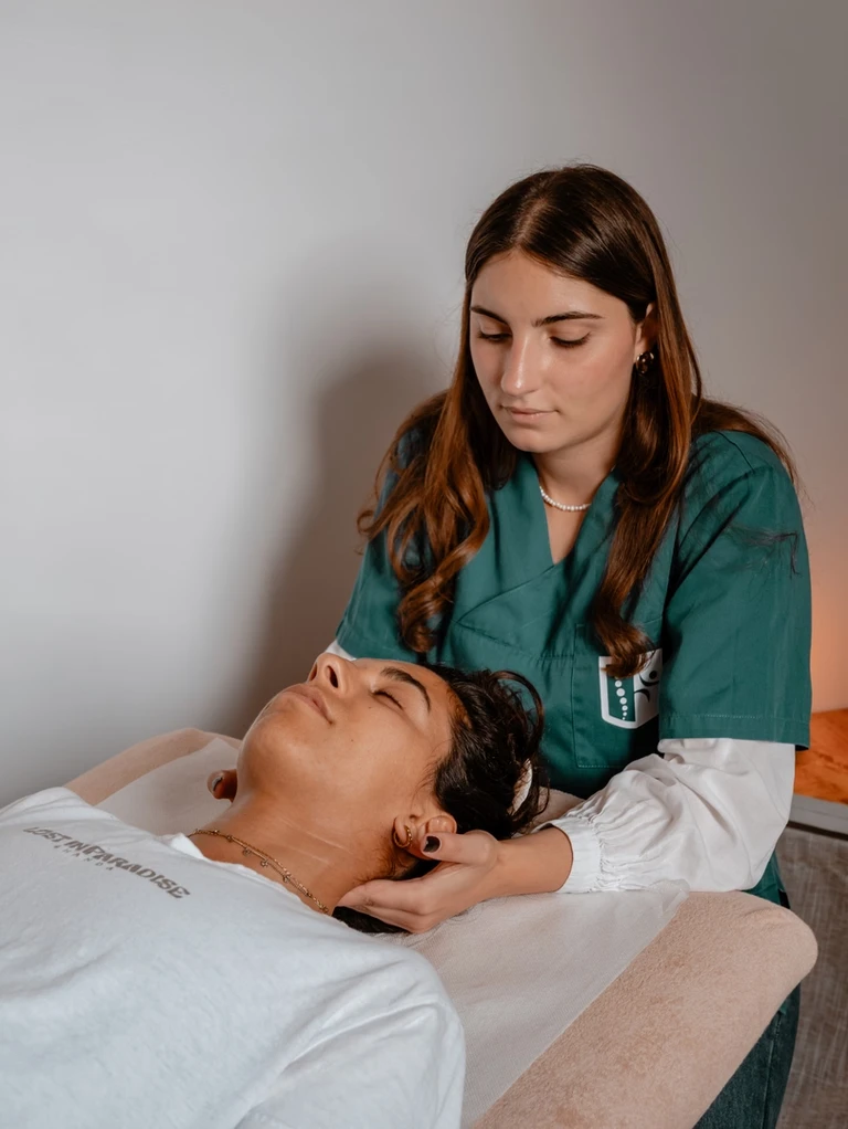 Douleurs cervicales / épaules practice