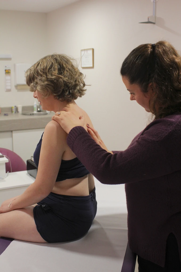 Séance d'ostéopathie