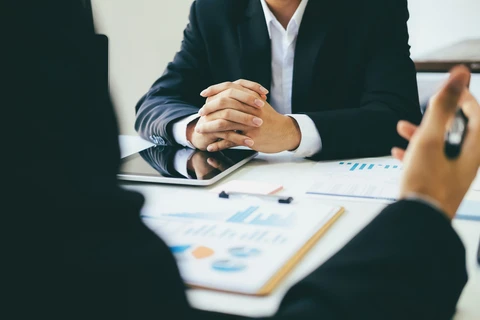 Employé·e de Bureau